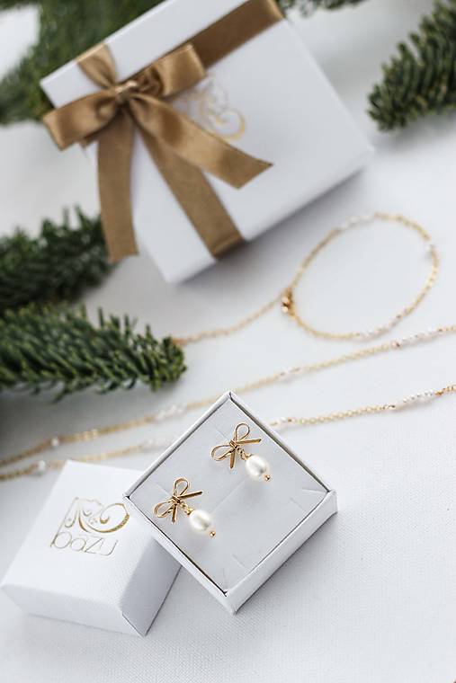 Riečne perly pre šťastie (Pozlátené náušnice s mašličkou)