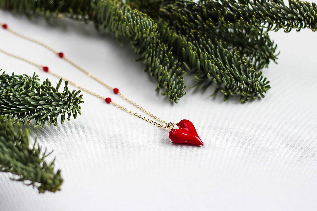 Červené srdce (Pozlátená retiazka s príveskom)