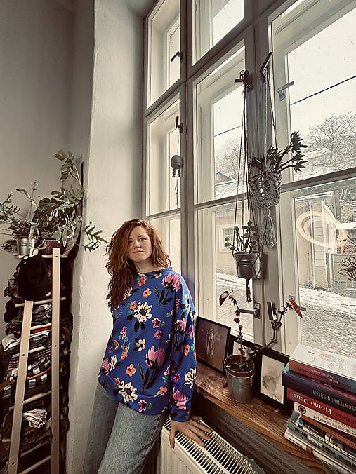 mikina z teplakoviny 'kvetinkova'