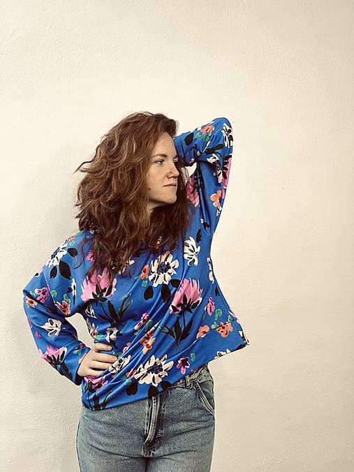 mikina z teplakoviny 'kvetinkova'