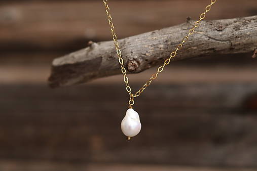 Perlový náhrdelník