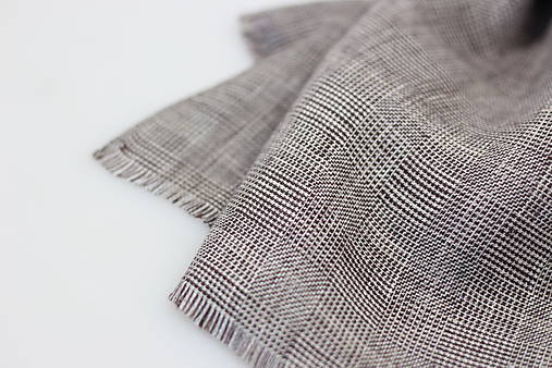 Pánsky elegantný šál zo 100% ľanu, originálny darček pre neho na Vianoce v darčekovej krabici