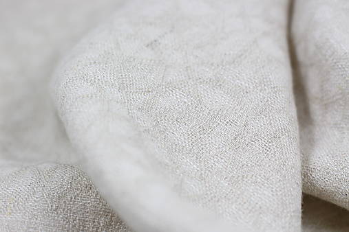 Exkluzívny hrejivý šál z ľanu a vlny s koženým remienkom v darčekovom balení