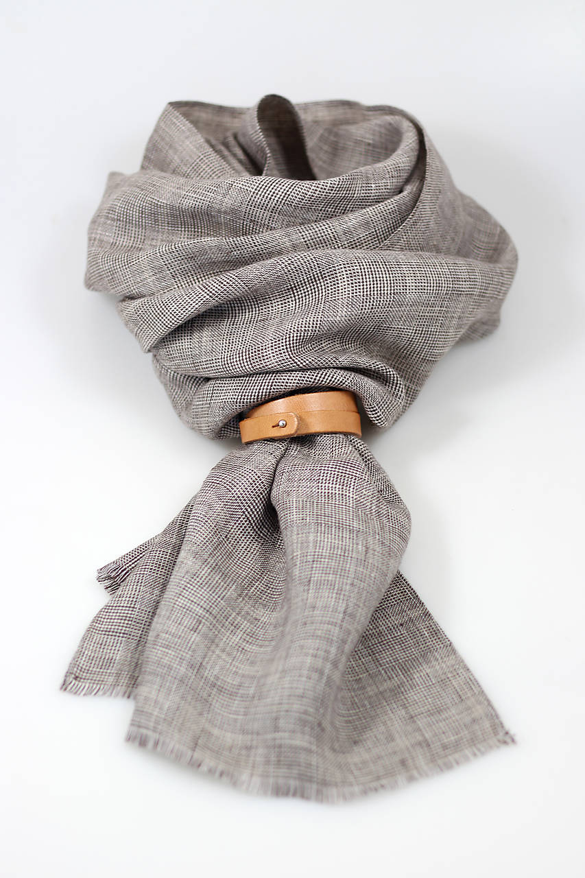 Pánsky elegantný šál zo 100% ľanu, originálny darček pre neho na Vianoce v darčekovej krabici