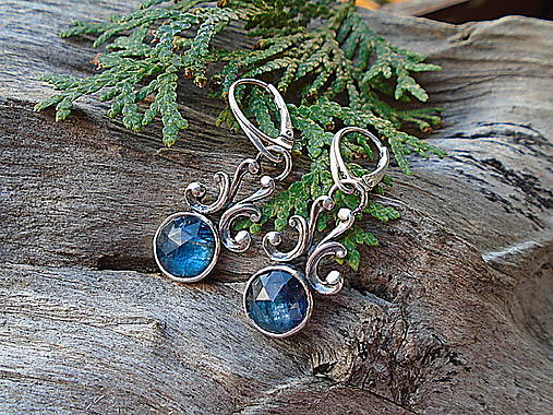 Strieborné náušnice Ag925 Antik Kyanit