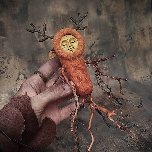 Dekorácie - Amulet, ochranca...lesný priatel' - 17995774_