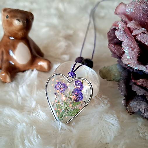 Srdiečko / nežný šperk s obsidiánom, ruženínom a lepidolitom