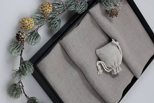 Darček pre babku, alebo maminku - set troch ľanových utierok v darčekovom balení