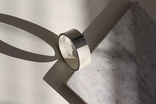 Náramky - Personalizovaný kožený náramok 2cm basic- SLONOVINOVÁ KOSŤ - 17999600_