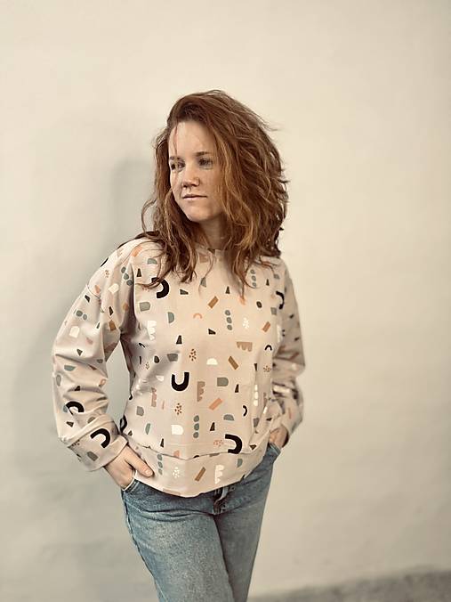 tricko z upletu 'geometria bezova'