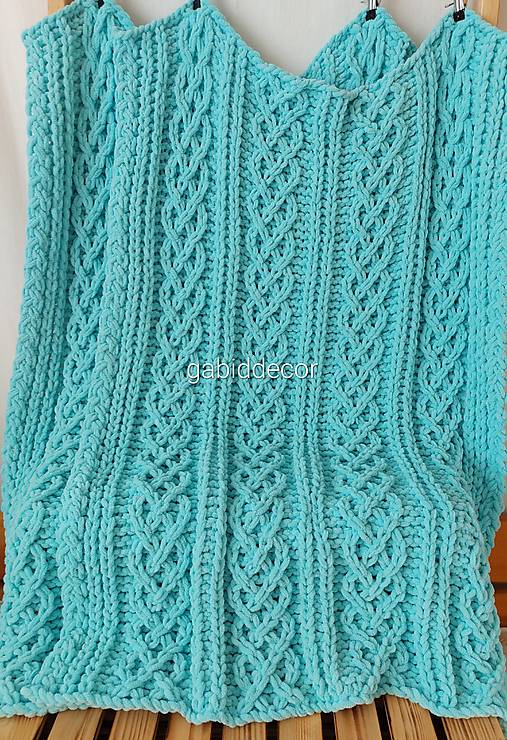 Deka jemnučká a ľahká detská z priadze alize puffy fine bledá béžová  (Rozmery (80 x 100) cm, farba tyrkysová)