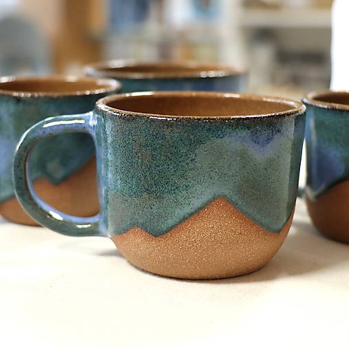 Hrnček Vlci (170/180/240/250 ml) tmavomodrá glazúra