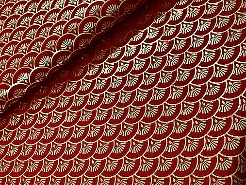 100% BAVLNA / ZLATÉ VEJÁRE NA ČERVENOM