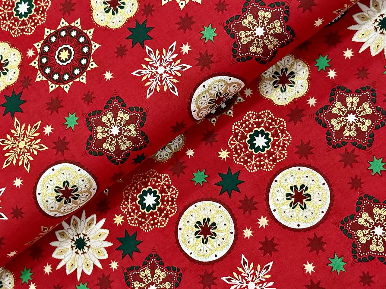 100% BAVLNA / ČERVENÉ VIANOCE