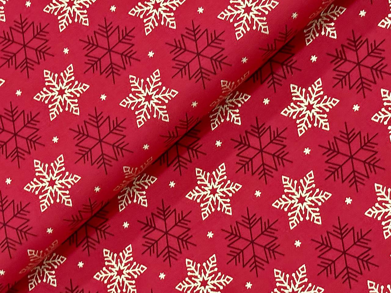 100% BAVLNA / ČERVENÉ VIANOCE / VLOČKY