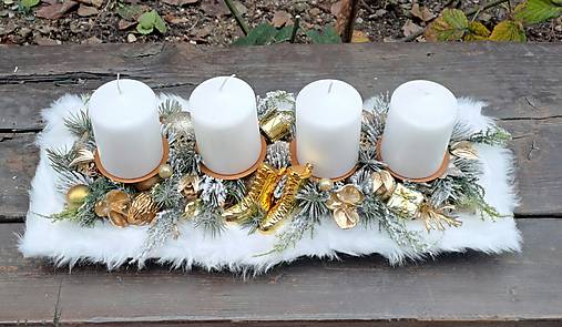 Dekorácie - Podlhovastý adventný svietnik zlatý 50 cm - 18005962_