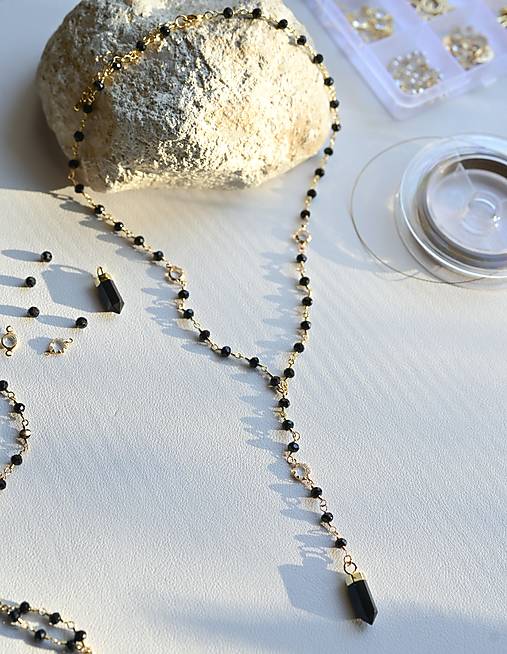 Ochranný náhrdelník v štýle ruženca