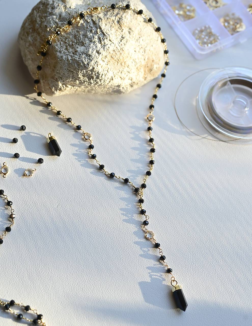 Ochranný náhrdelník v štýle ruženca