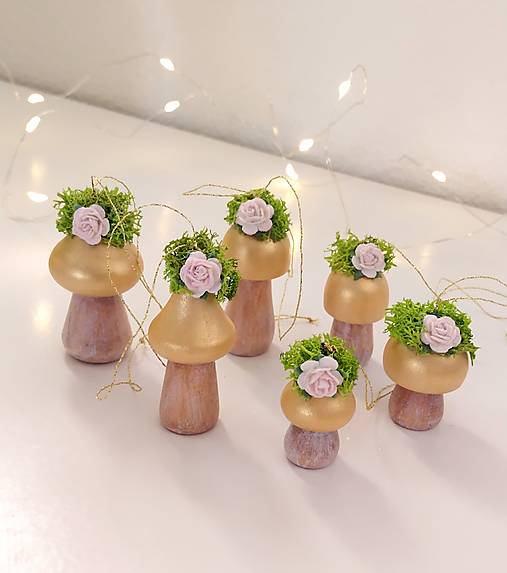 Dekorácie - Zlaté hríbiky - 18005274_