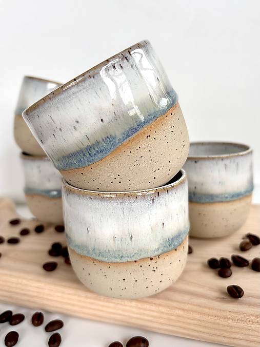 Nádoby - Keramický hrnček - 18005449_