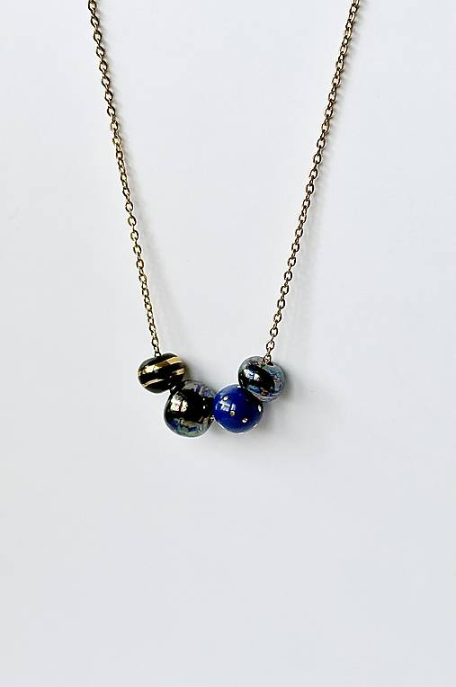 Porcelánový náhrdelník