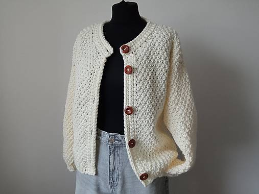 Svetre a kardigány - Pletený kremový svetrík - 18008416_