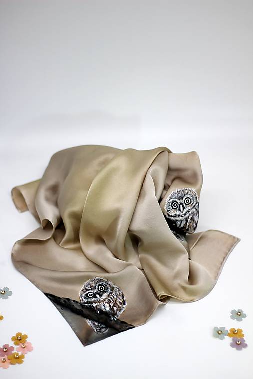 Ručne maľovaná hodvábna šatka - Sova