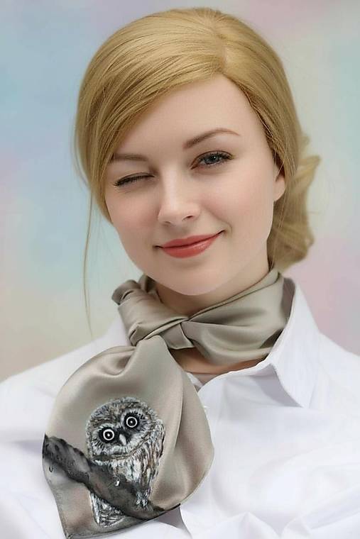 Ručne maľovaná hodvábna šatka - Sova