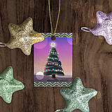 Úložné priestory & Organizácia - Vianočný stromček pri západe slnka - menovka - 18011866_