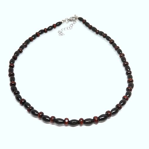 Pánsky náhrdelník z drevených korálok (čierna+hnedá tmavá)