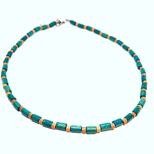 Pánsky náhrdelník z drevených korálok