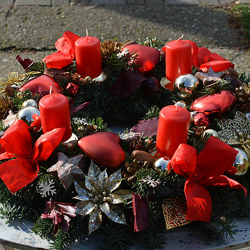Dekorácie - Adventný veniec - 18014313_