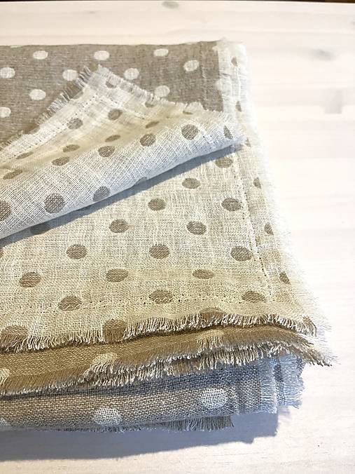 Úžitkový textil - Obojstranná ľanová bodkovaná deka - 18014962_
