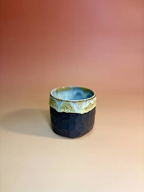 Matcha hrnček Black Yuzu