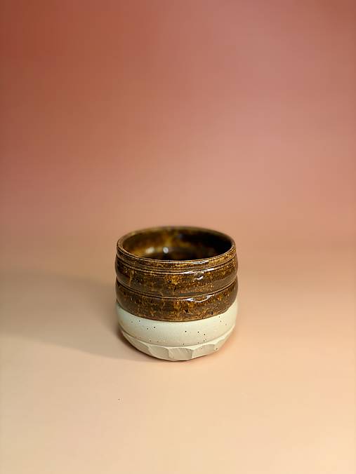 Keramický hrnček na čaj Brown Sugar