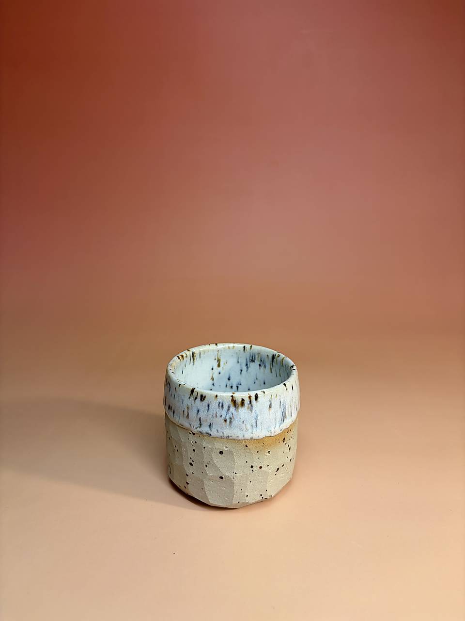 Espresso Raw Gem White