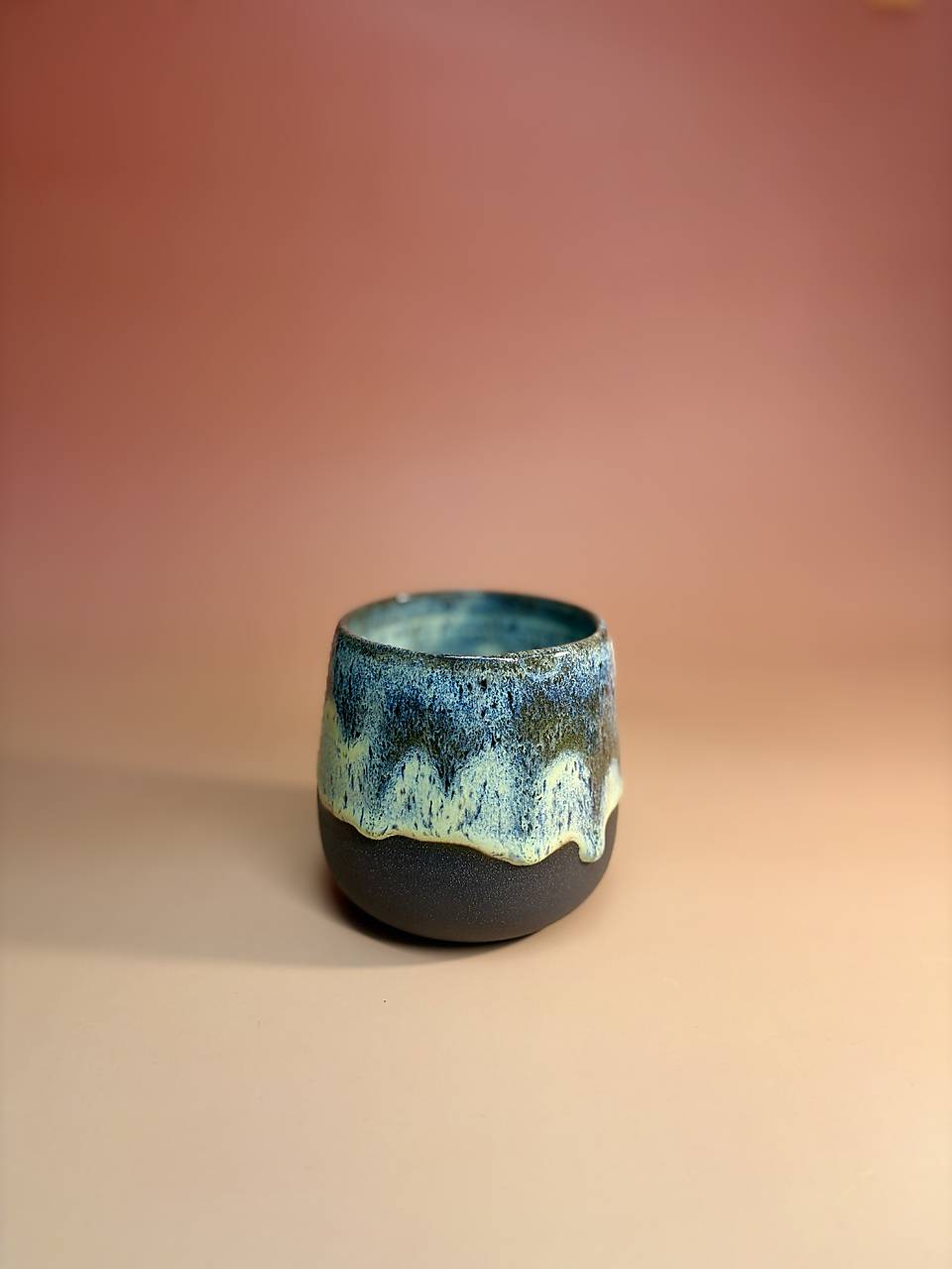 Keramický hrnček Merry Midnight