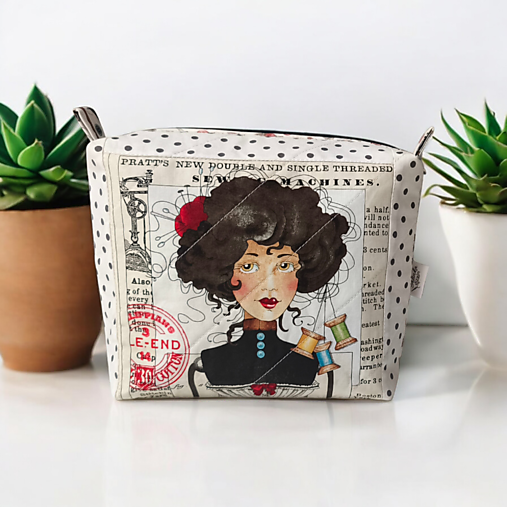 Taštičky - Kozmetická taštička Dáma s krajčírskymi potrebami - 18019436_