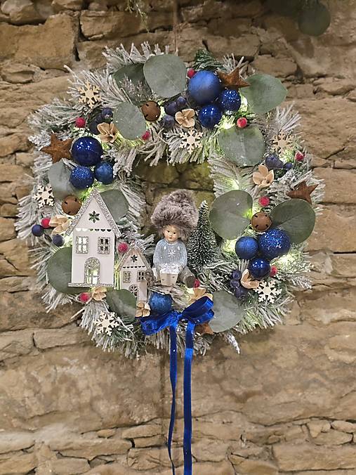 Dekorácie - Veniec na dvere modrý LED - 18018474_