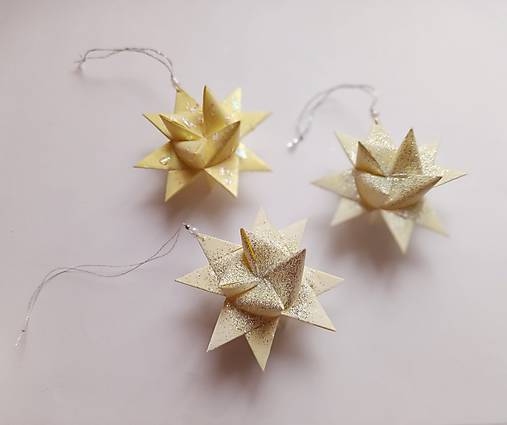 Dekorácie - 3D skladané hviezdy strieborné - 18018268_