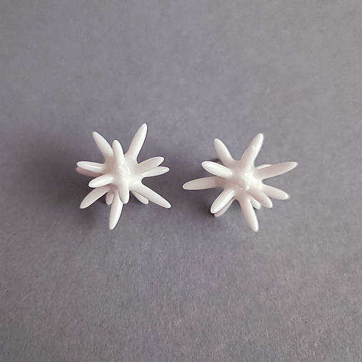 Porcelánové naušnice Vega – biele