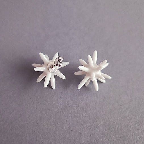 Porcelánové naušnice Vega – biele