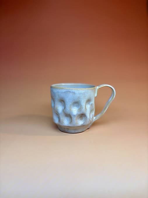 Keramický hrnček na kávu Yeti s uškom