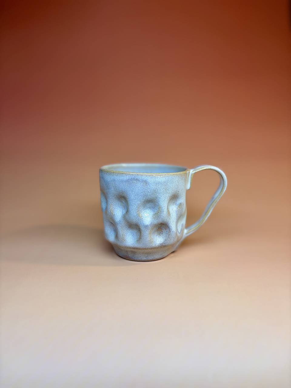 Keramický hrnček na kávu Yeti s uškom