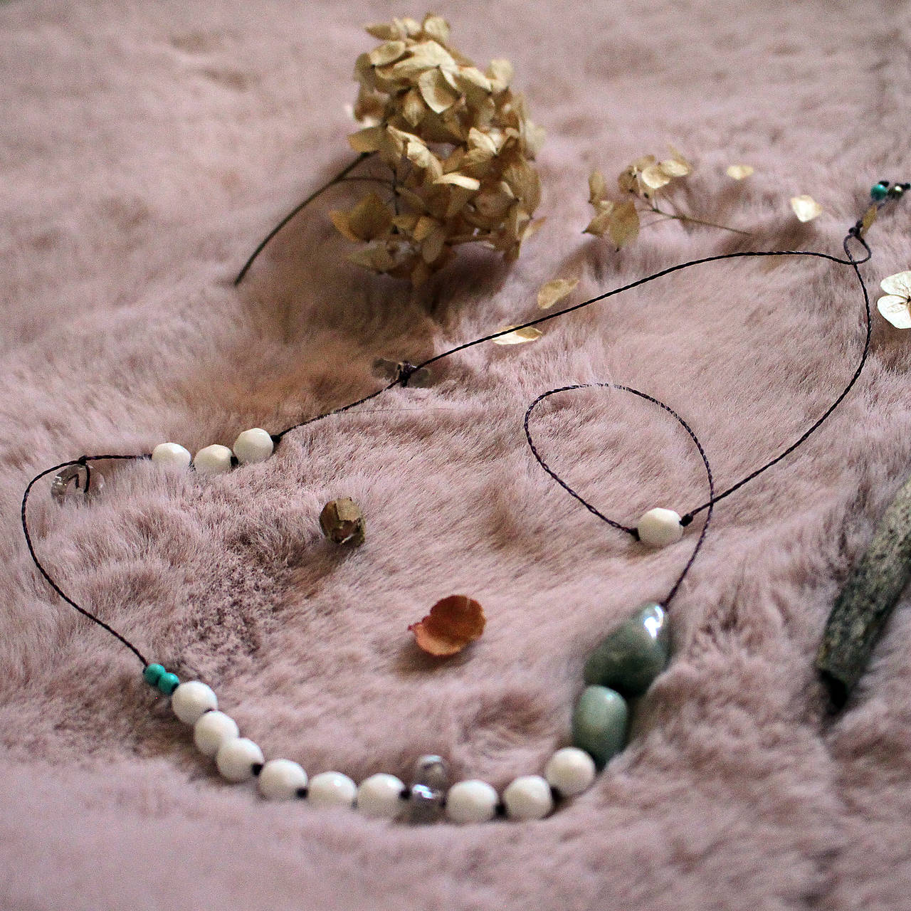 Vločky amazonitu/ náhrdelník II.