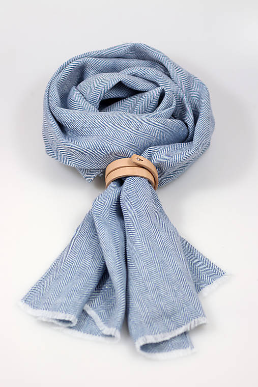 Elegantný pánsky šál z mäkkého hrejivého ľanu so vzorom "rybia kosť"