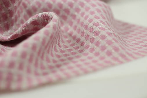 Jemná a hrejivá dámska šatka staroružovej farby zo 100% ľanu