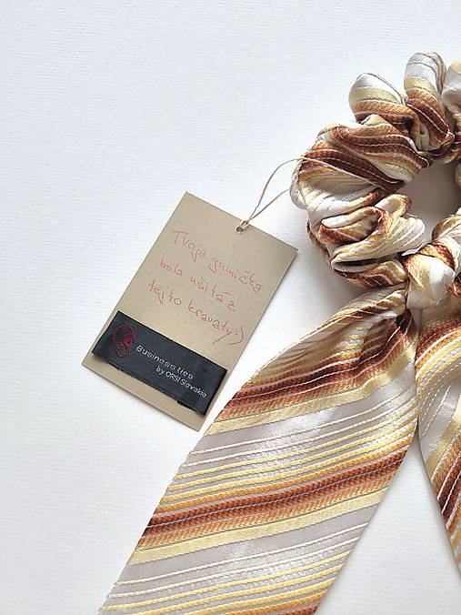 Maxi scrunchie hodvábna (smotanovo-hnedá)