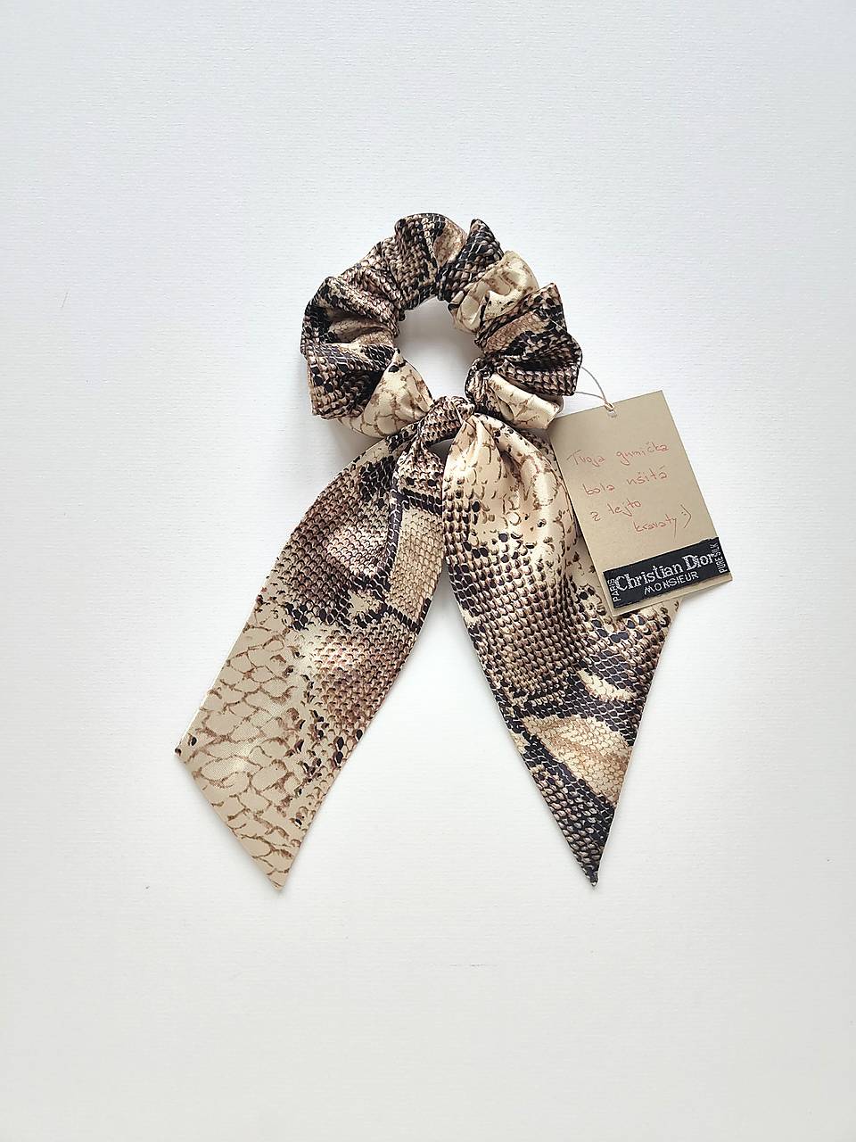 Maxi scrunchie hodvábna (Béžová s hadím vzorom)