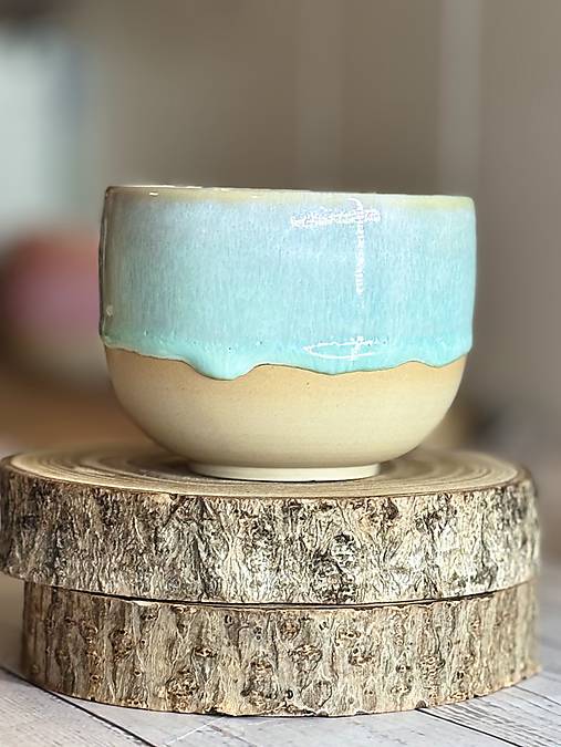 Spring Drip - pohárik latte (280ml, bez uška) ZĽAVA pohárik má dnu fliačik z glazúry